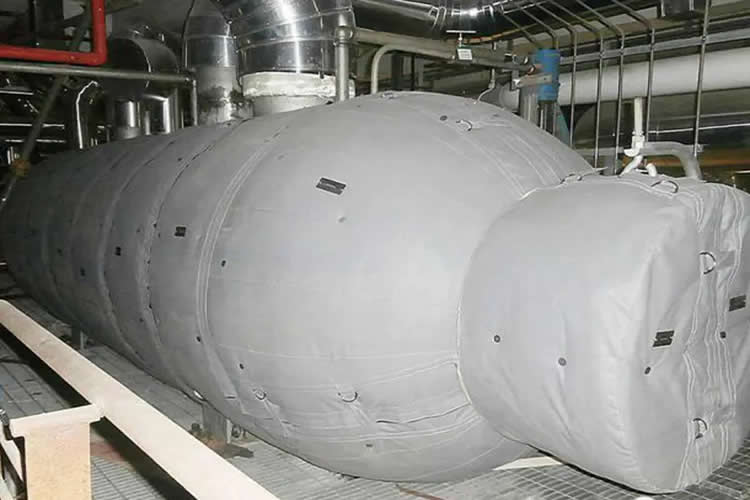 再沸器保溫,再沸器<a href=http://m.ztjjw.com.cn/e/tags/?tagname=%E4%BF%9D%E6%B8%A9%E5%A5%97 target=_blank class=infotextkey>保溫套</a>,<a href=http://m.ztjjw.com.cn/e/tags/?tagname=%E6%8D%A2%E7%83%AD%E5%99%A8%E4%BF%9D%E6%B8%A9 target=_blank class=infotextkey>換熱器保溫</a>