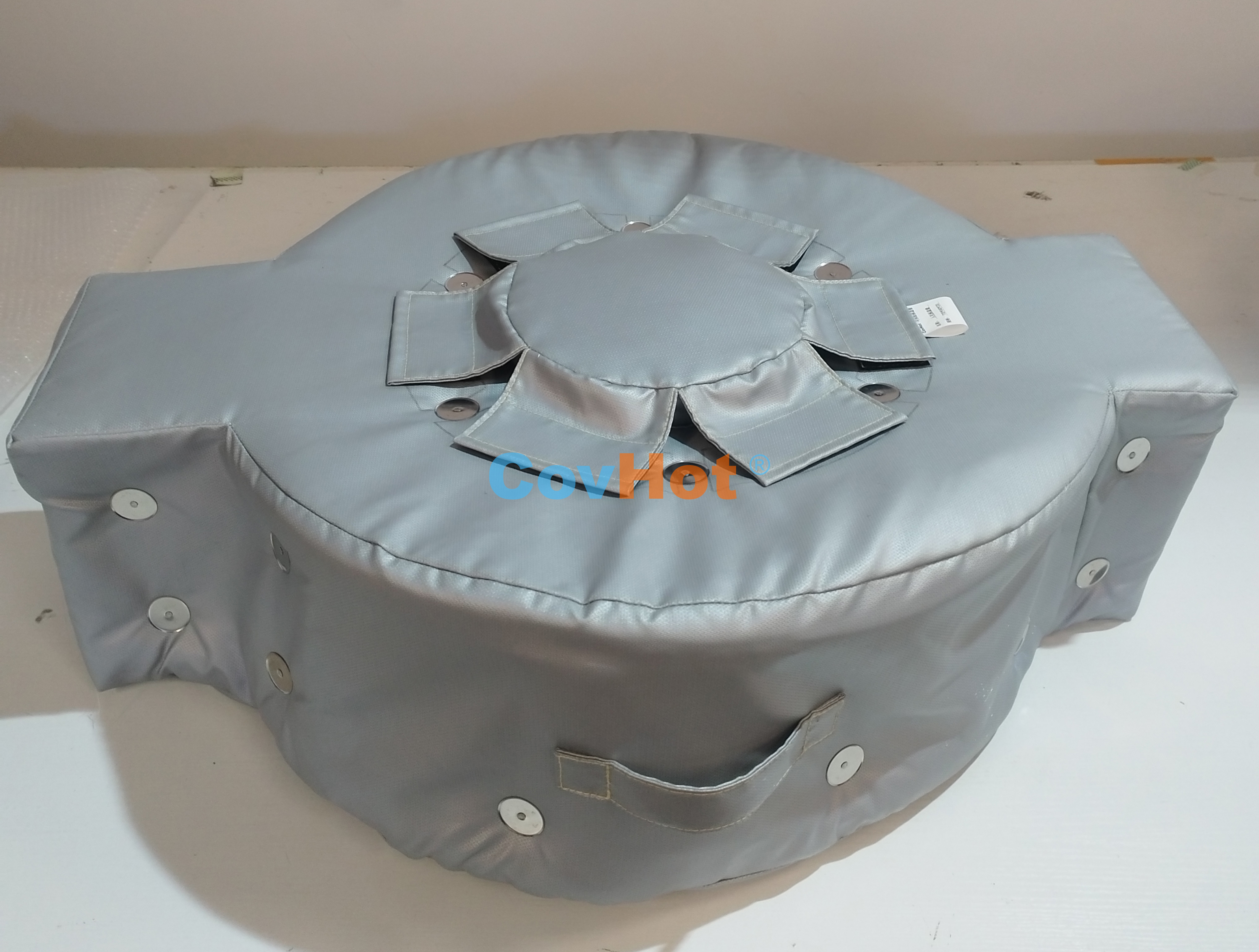 人孔<a href=http://m.ztjjw.com.cn/e/tags/?tagname=%E4%BF%9D%E6%B8%A9%E9%9A%94%E7%83%AD target=_blank class=infotextkey>保溫隔熱</a>,可拆卸工業(yè)<a href=http://m.ztjjw.com.cn/e/tags/?tagname=%E8%AE%BE%E5%A4%87%E4%BF%9D%E6%B8%A9 target=_blank class=infotextkey>設(shè)備保溫</a>套